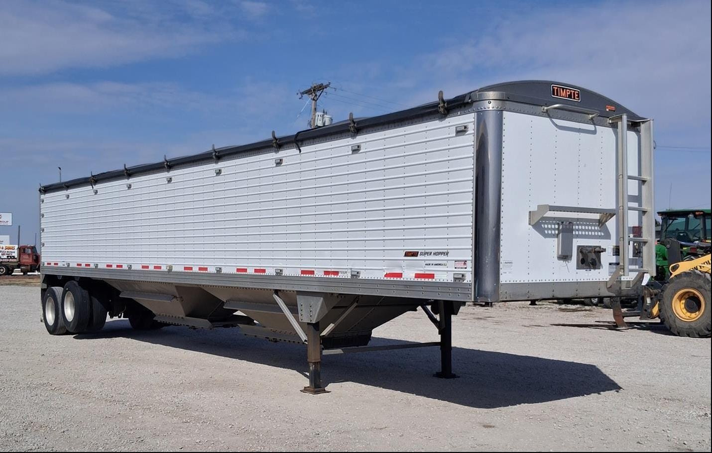 2020 Timpte Super Hopper Equipment Image0