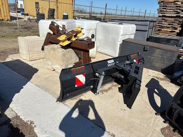 Image of Titan Attachments 709 equipment image 3