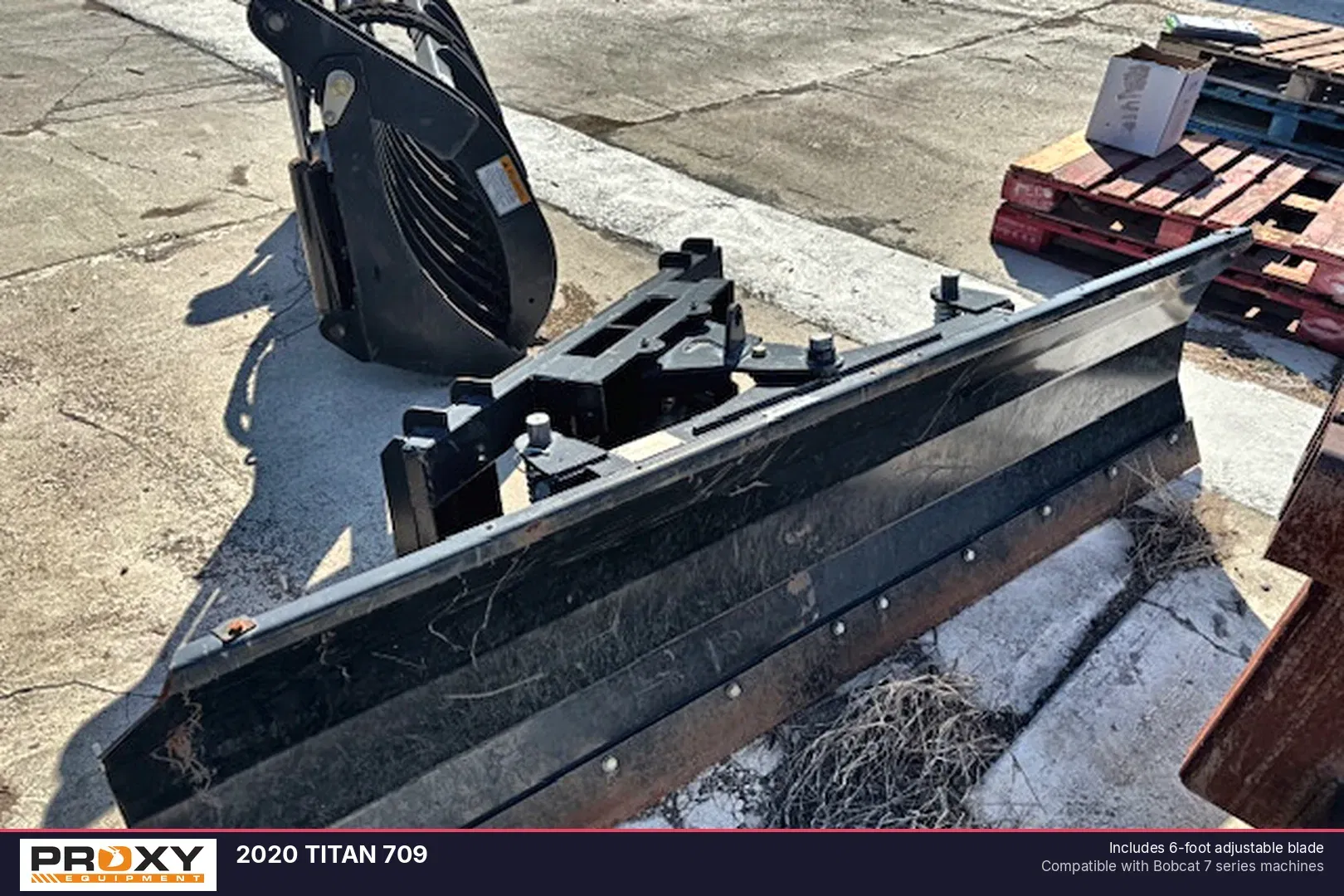 2020 Titan Attachments 709 Equipment Image0