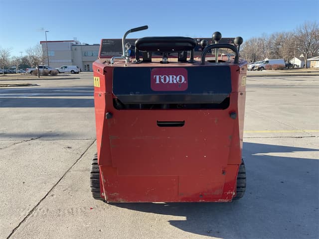 Image of Toro Dingo TX525 equipment image 3