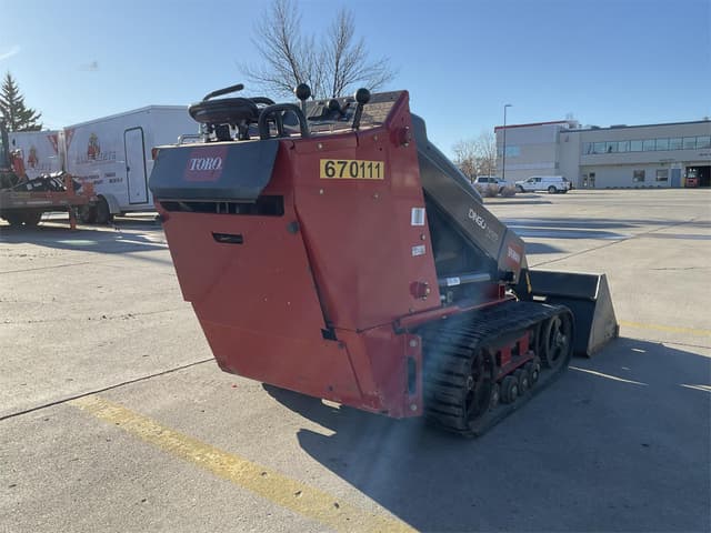 Image of Toro Dingo TX525 equipment image 2