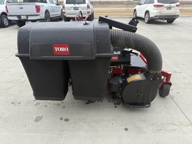 Image of Toro Grandstand equipment image 1