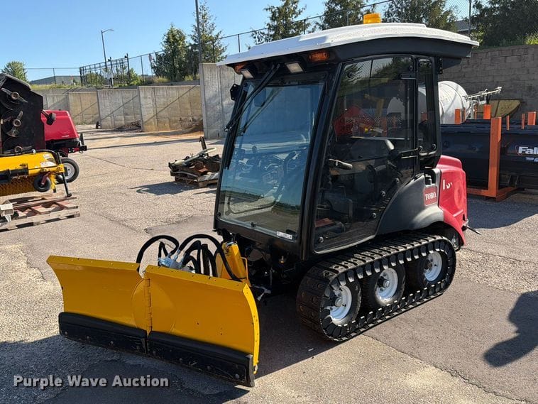 2020 Toro Groundsmaster 7210 Equipment Image0
