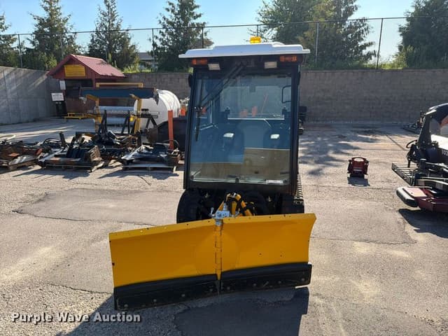 Image of Toro Groundsmaster 7210 equipment image 1