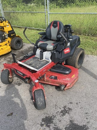 2020 Toro Titan Equipment Image0