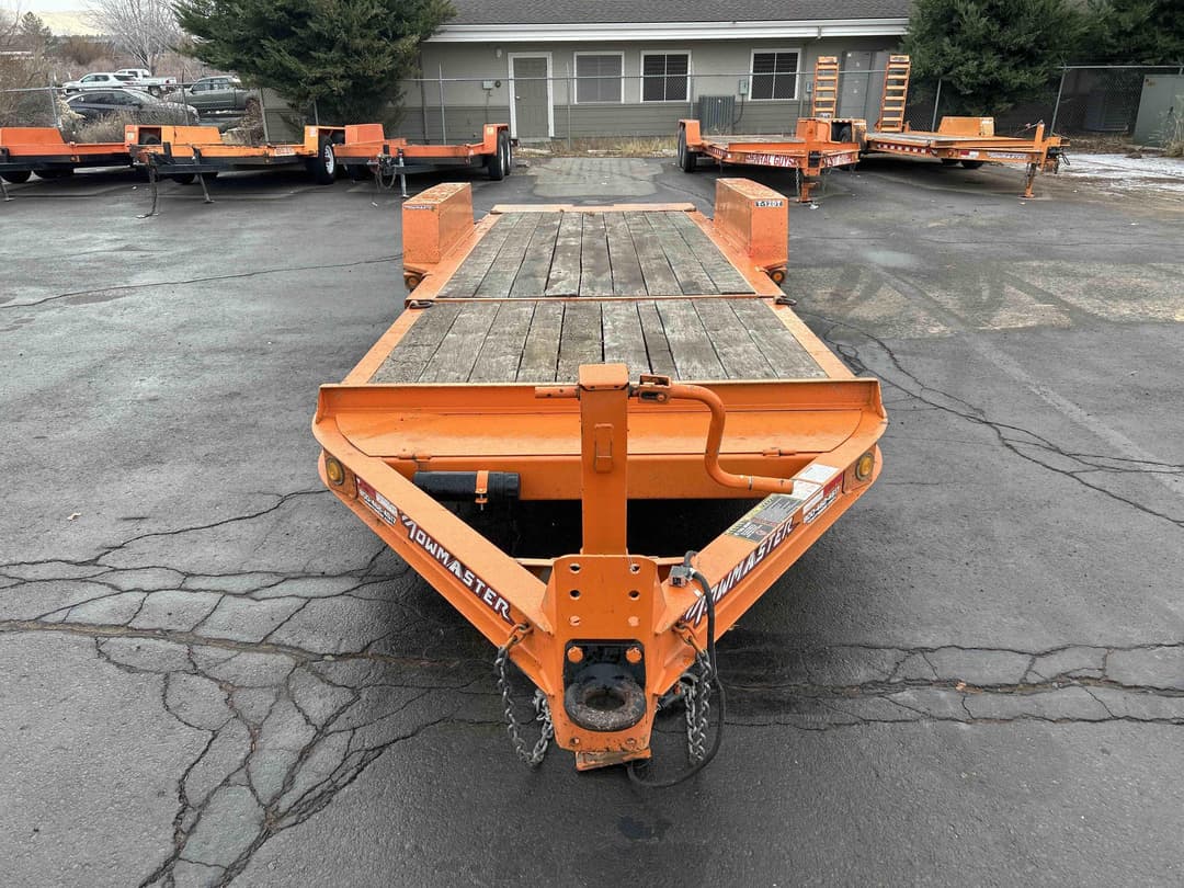 Image of Towmaster T-12DT Image 1