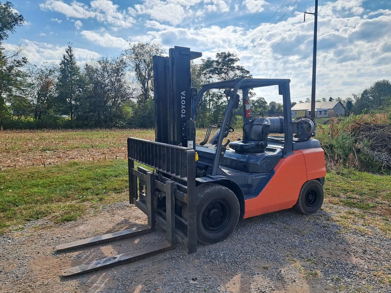 2020 Toyota 8FG50U Equipment Image0