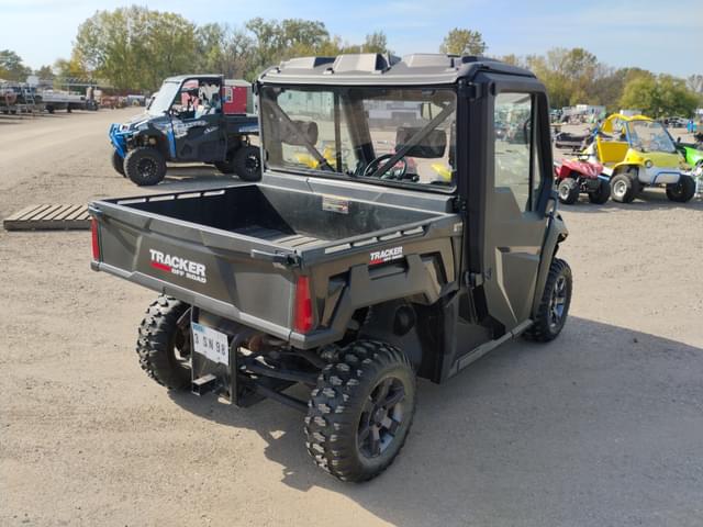 Image of Tracker 800SX equipment image 4