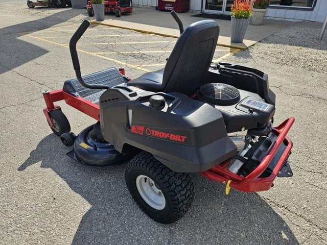 Image of Troy Bilt Mustang equipment image 4