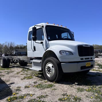 Main image Freightliner M2