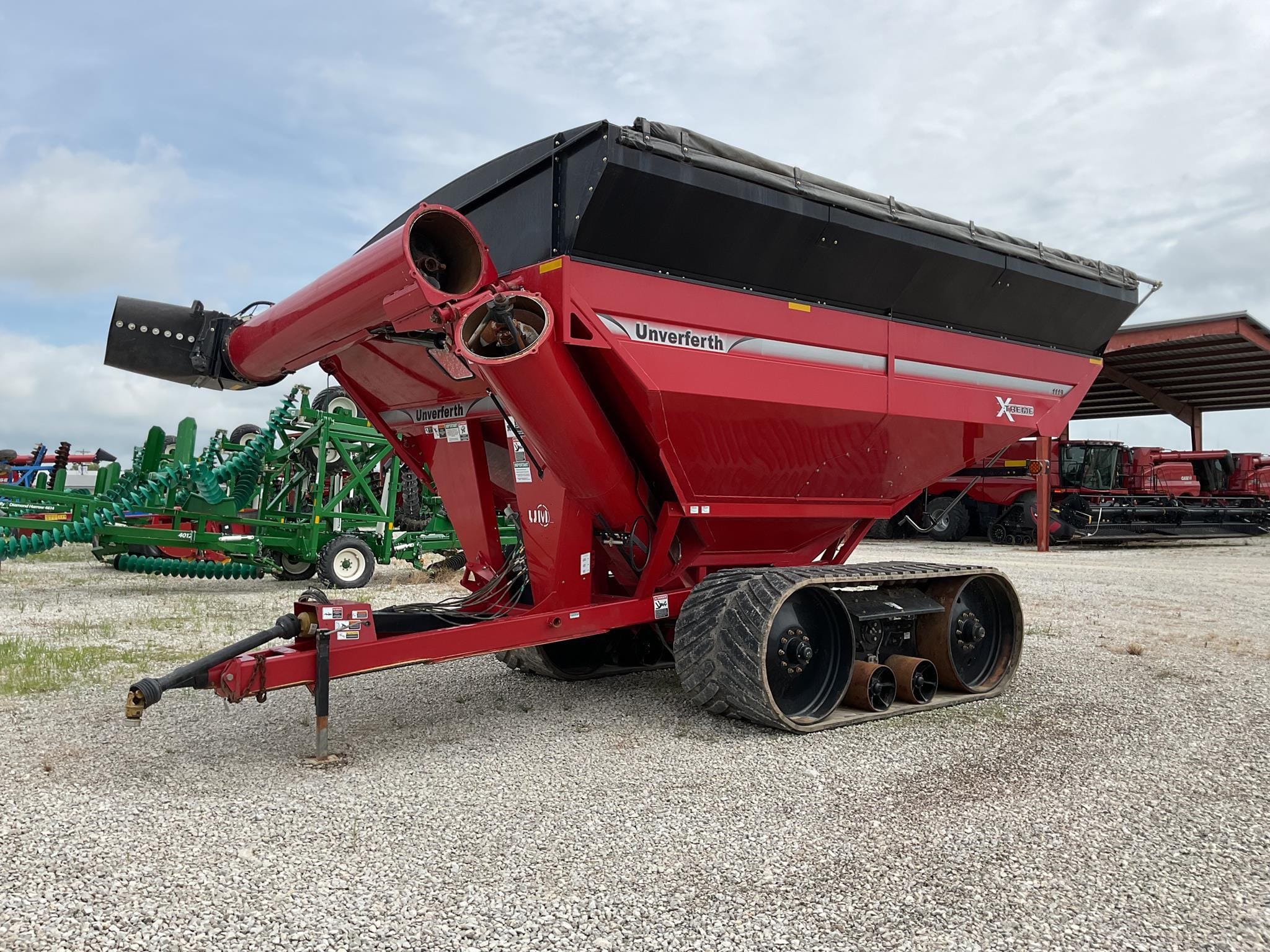 2020 Unverferth 1119 Equipment Image0