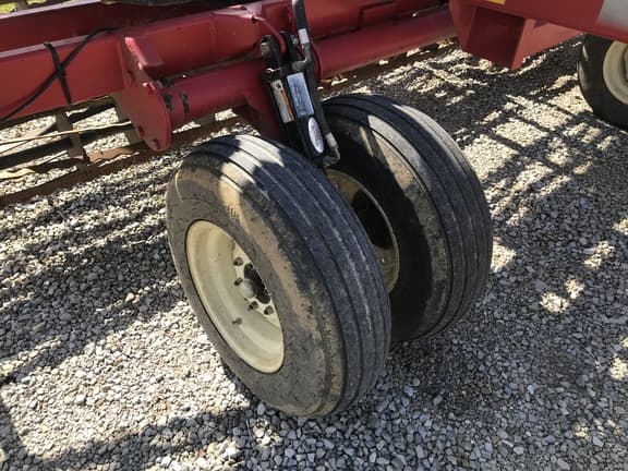 Image of Unverferth 1245 equipment image 4