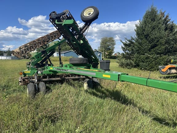 2020 Unverferth 1645D Equipment Image0