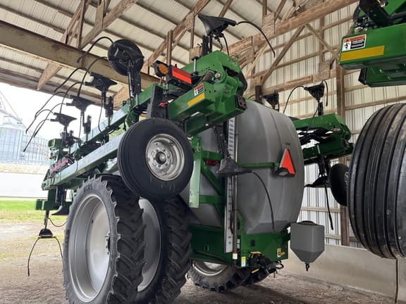 Image of Unverferth Nutrimax 2600 equipment image 3