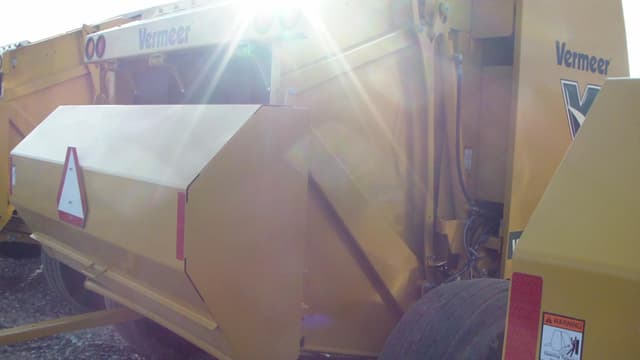 Image of Vermeer 605N equipment image 3
