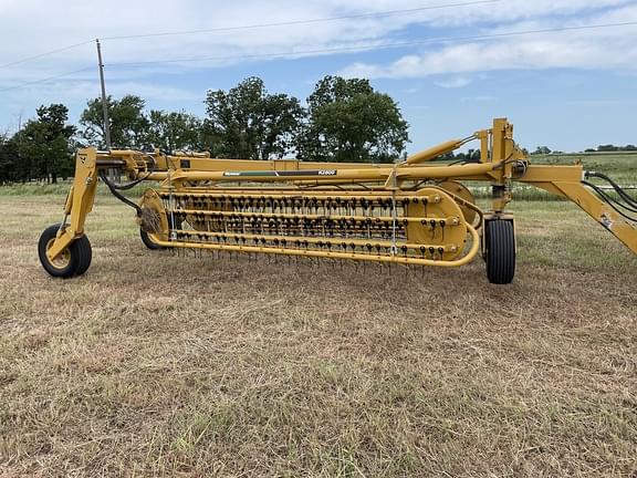 Image of Vermeer R2800 equipment image 3