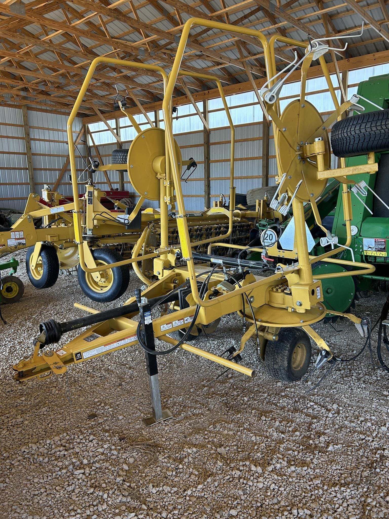 2020 Vermeer TE1710 Equipment Image0