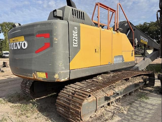 Image of Volvo EC220EL equipment image 2
