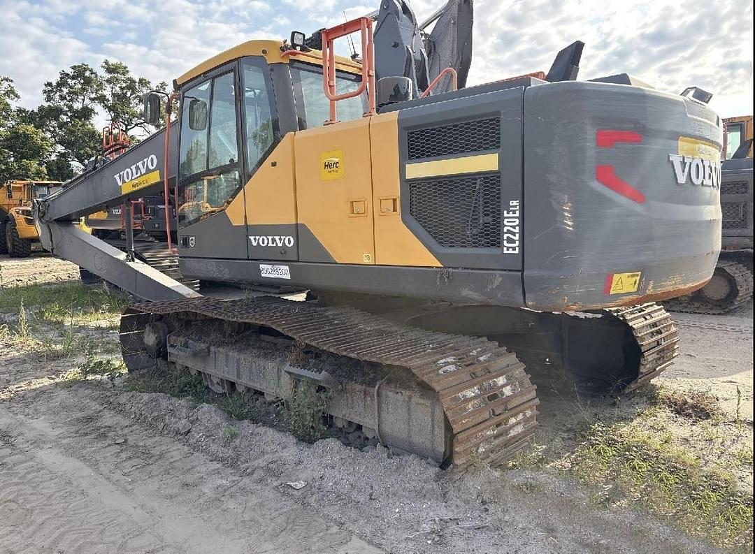 Image of Volvo EC220EL Primary image