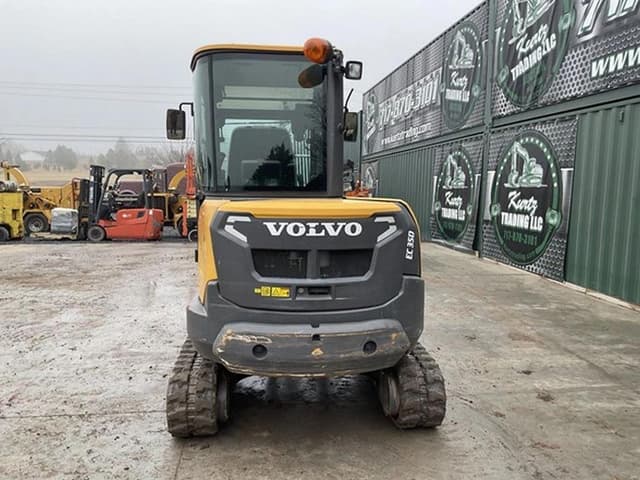 Image of Volvo EC35D equipment image 2