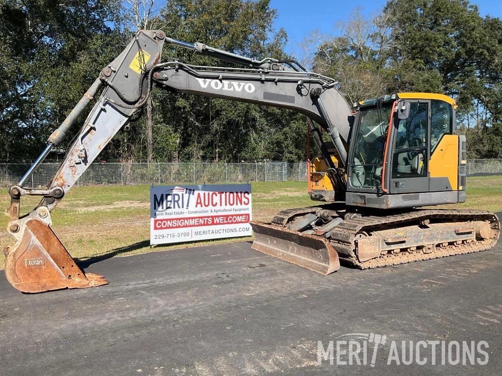 2020 Volvo ECR145EL Equipment Image0