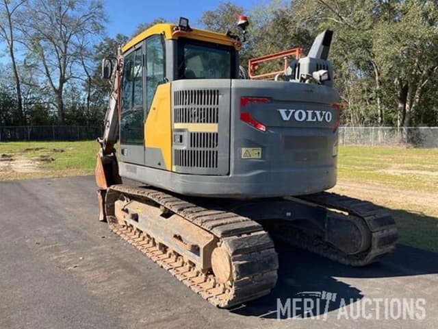 Image of Volvo ECR145EL equipment image 3