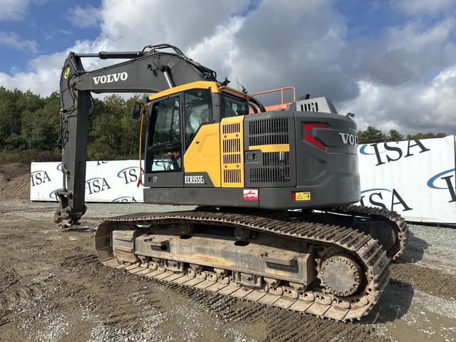 Image of Volvo ECR355EL equipment image 2