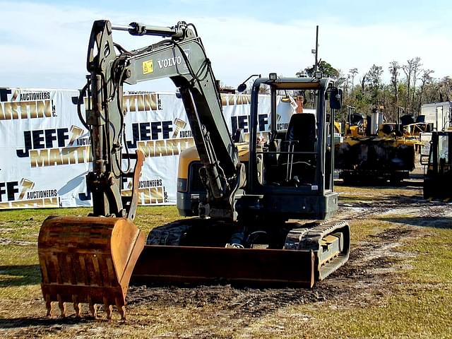 Image of Volvo ECR88D equipment image 1