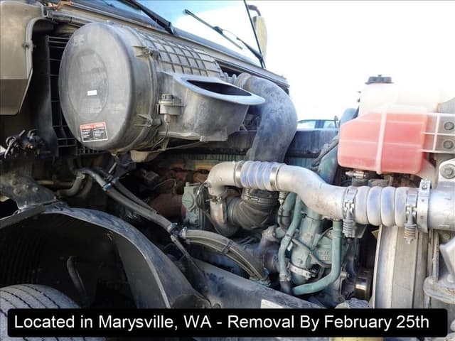 Image of Volvo VNL equipment image 1