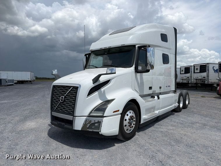 2020 Volvo VNL Equipment Image0