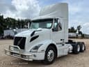 2020 Volvo VNR Image