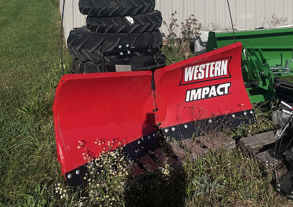 2020 Western Impact Equipment Image0