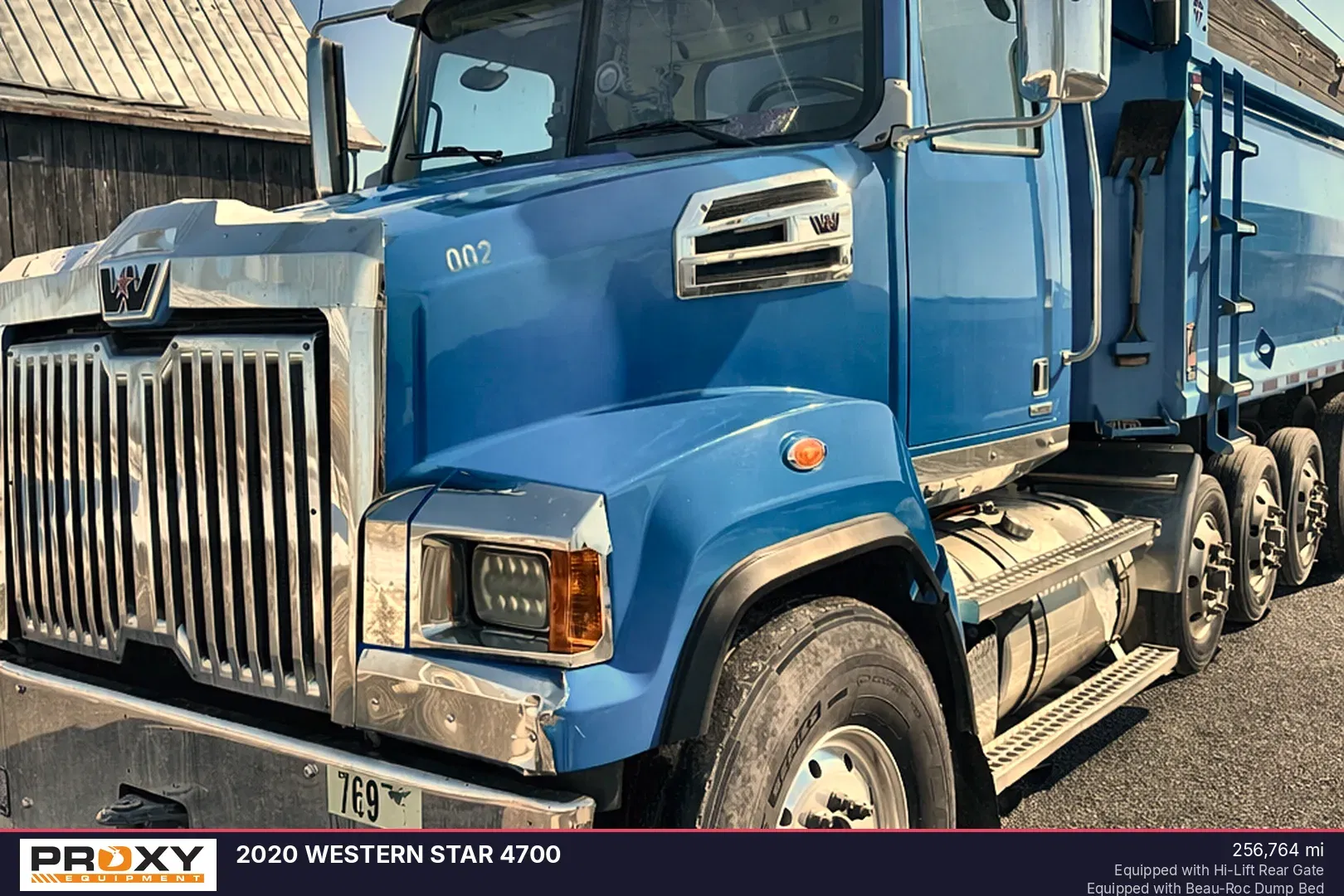 2020 Western Star 4700 Equipment Image0