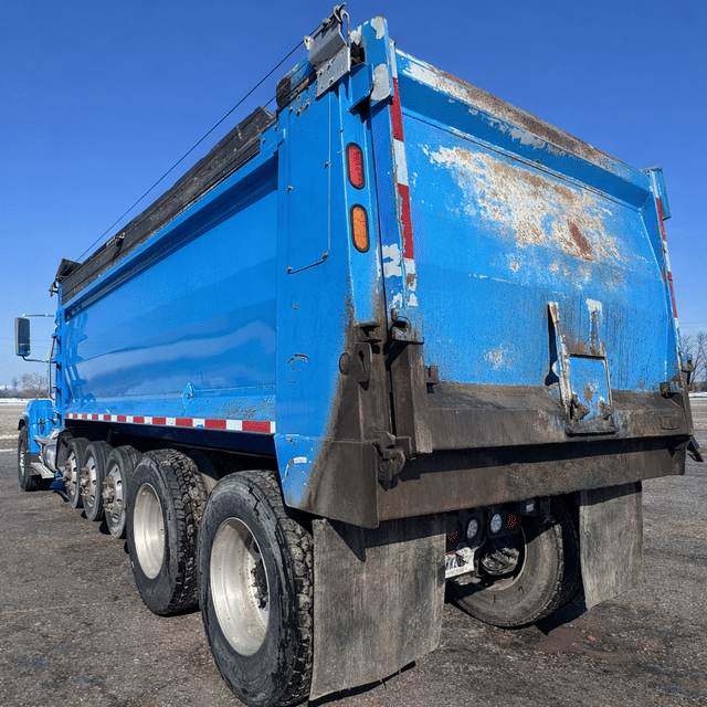 Image of Western Star 4700 equipment image 4