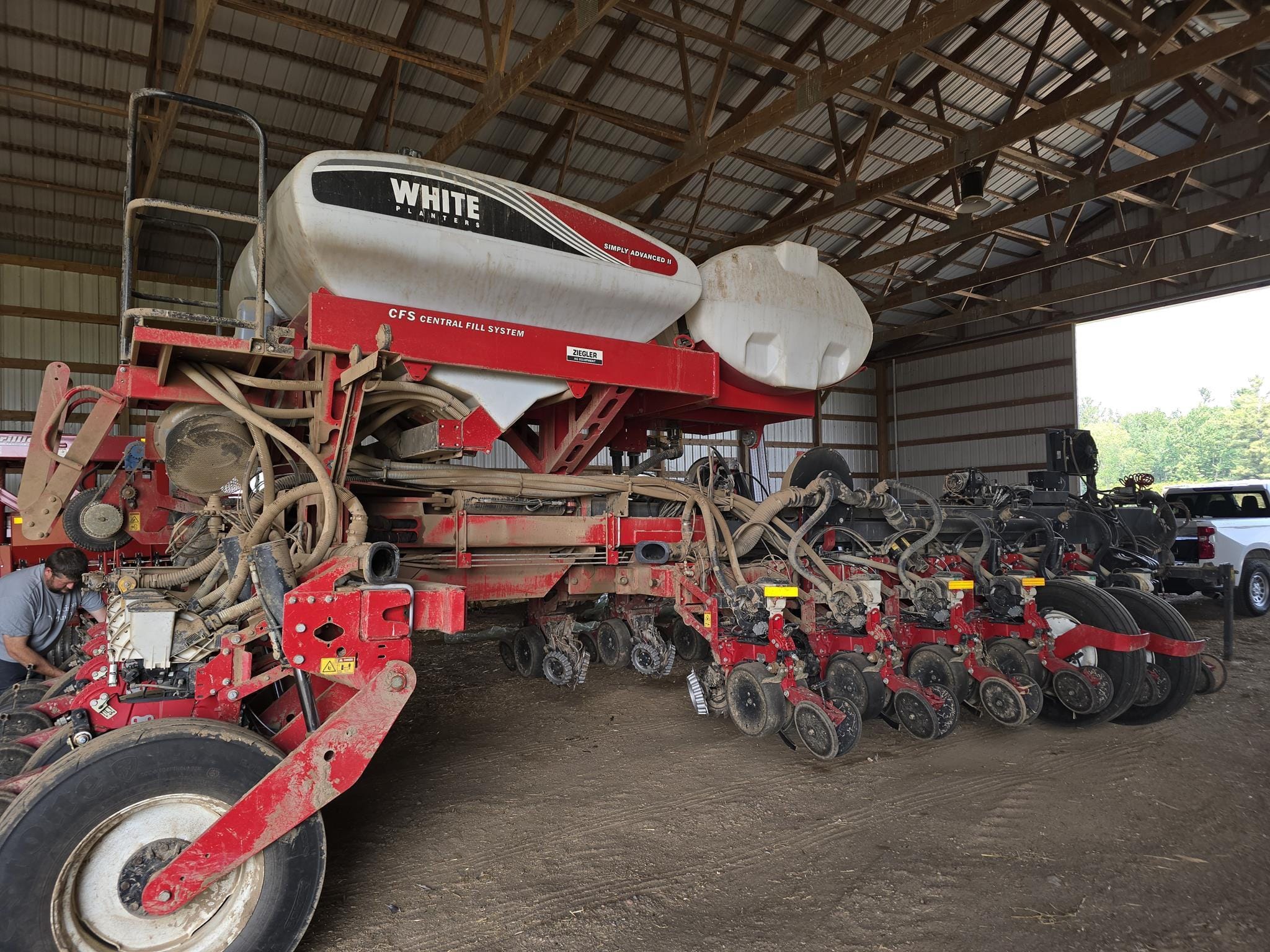 2020 AGCO White 9816VE Equipment Image0
