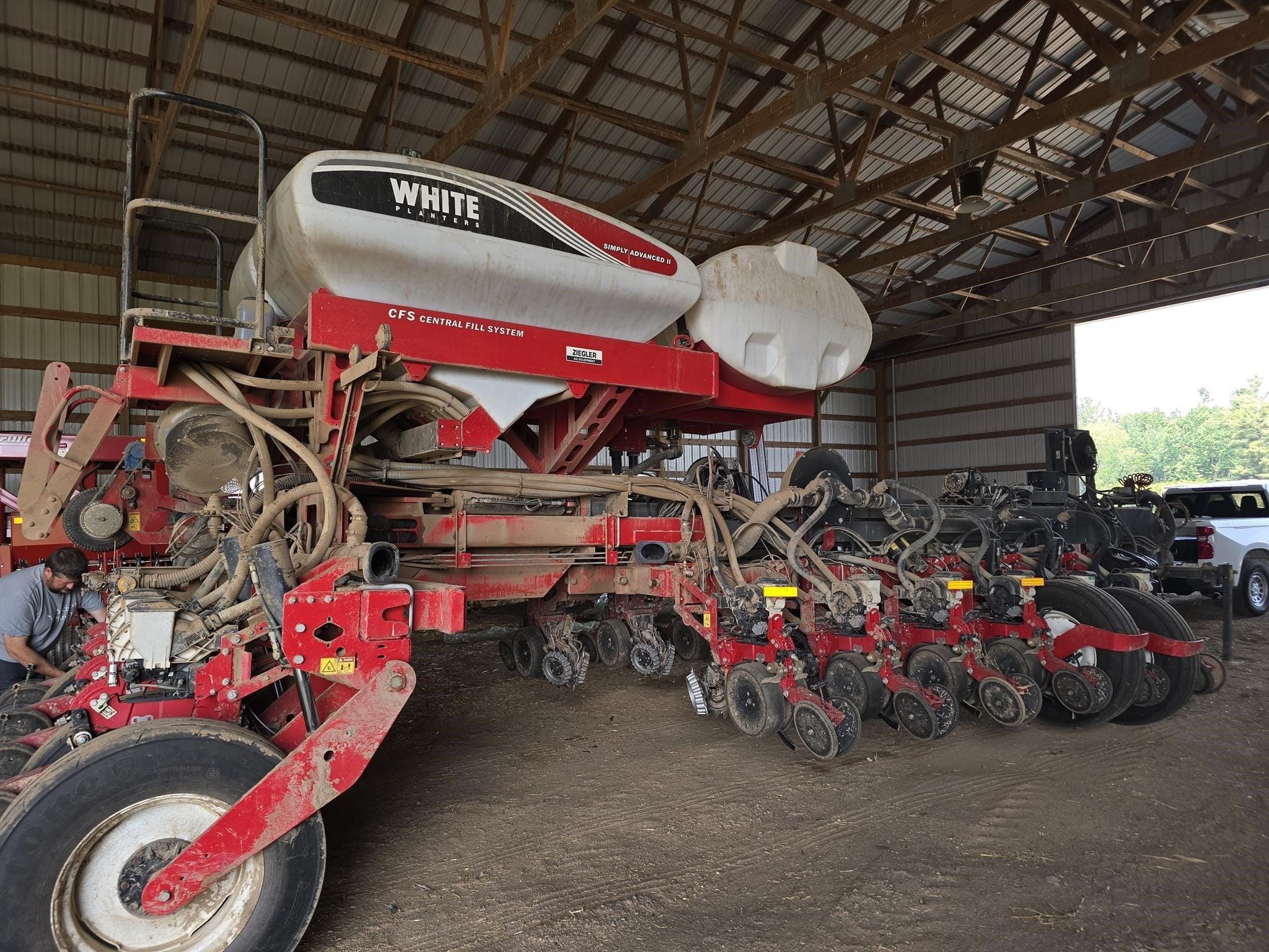 2020 White 9816VE Equipment Image0