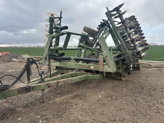 Image of Wishek 842NT-30 equipment image 1