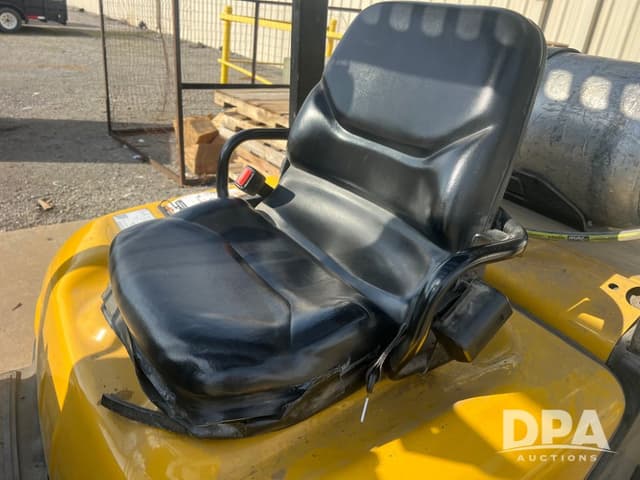 Image of Yale GTP050MXNEAE078 equipment image 4