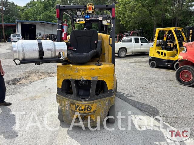 Image of Yale GC050VX equipment image 4