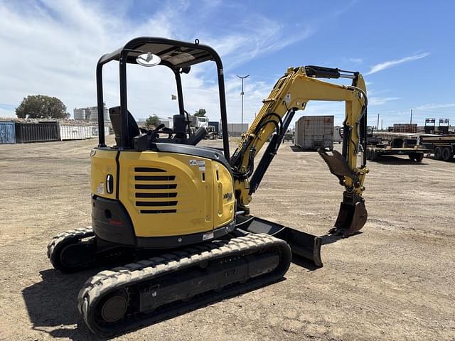 Image of Yanmar VI035 equipment image 2