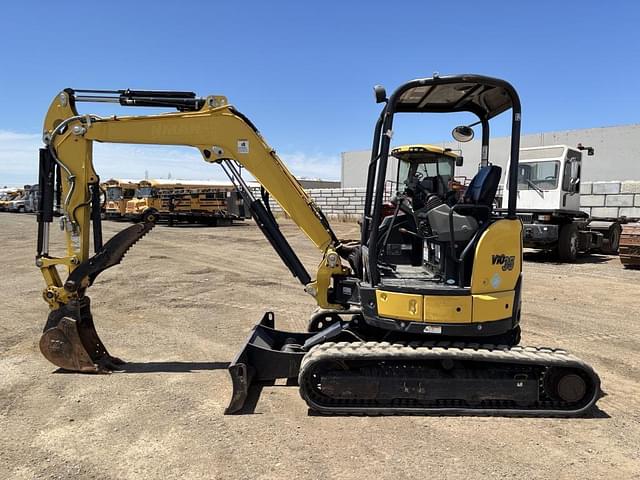 Image of Yanmar VI035 equipment image 4