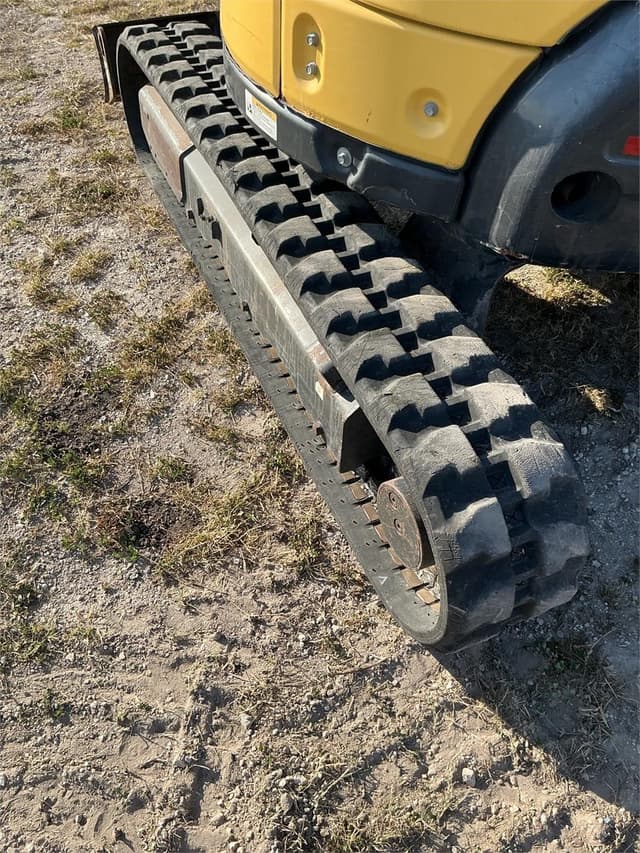 Image of Yanmar VIO25 equipment image 4