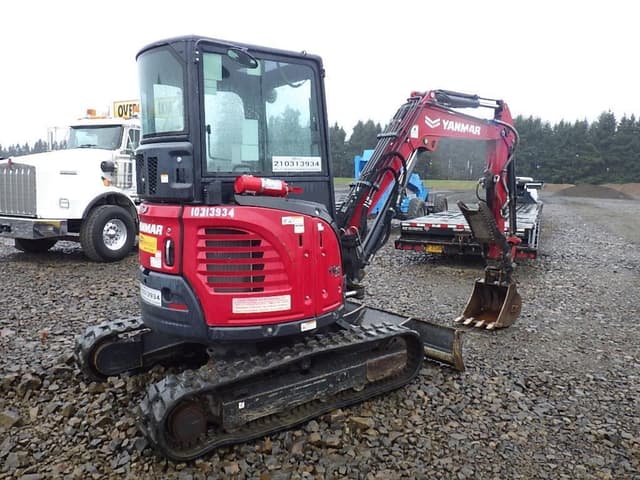 Image of Yanmar Vio35-6A equipment image 3