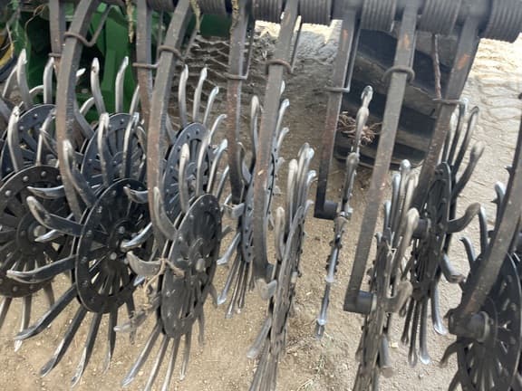 Image of Yetter 3541 equipment image 3