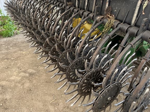 Image of Yetter 3541 equipment image 4