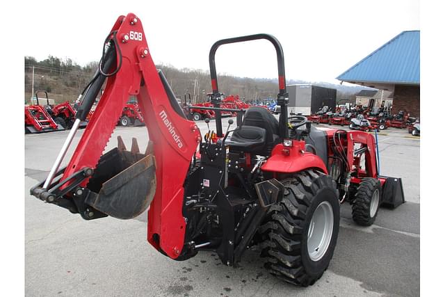 Image of Mahindra 1640 equipment image 4