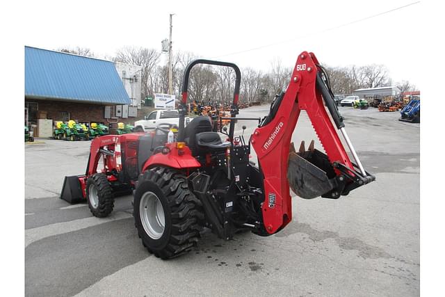 Image of Mahindra 1640 equipment image 2