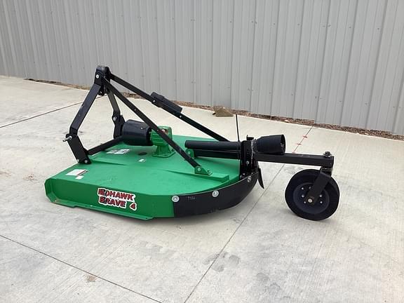 Image of AG-Meier Mohawk Brave 4 equipment image 3