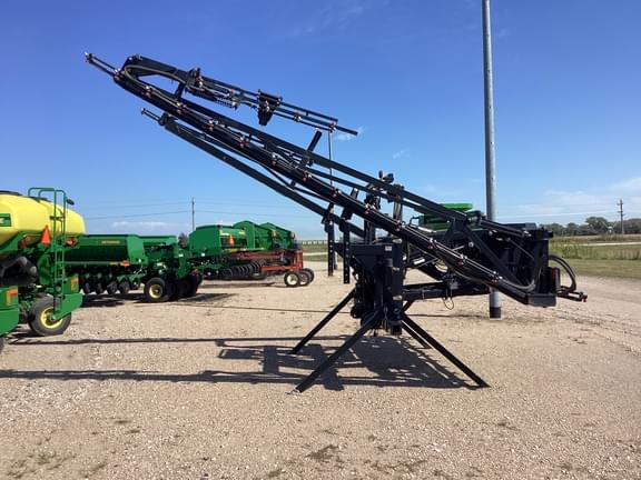 Image of Ag Spray 8000 equipment image 1