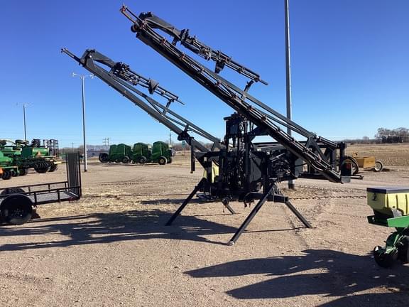 Image of Ag Spray 8000 equipment image 4